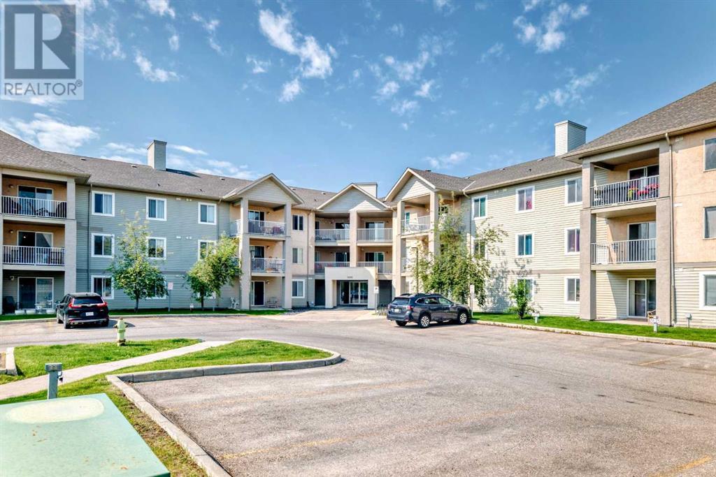 215, 1000 Citadel Meadow Point NW, calgary, Alberta