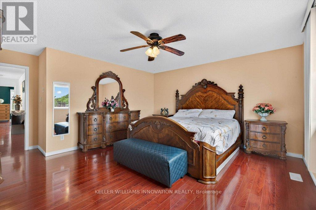 324 Beaumont Crescent, Kitchener, Ontario  N2A 0A7 - Photo 21 - X12214582