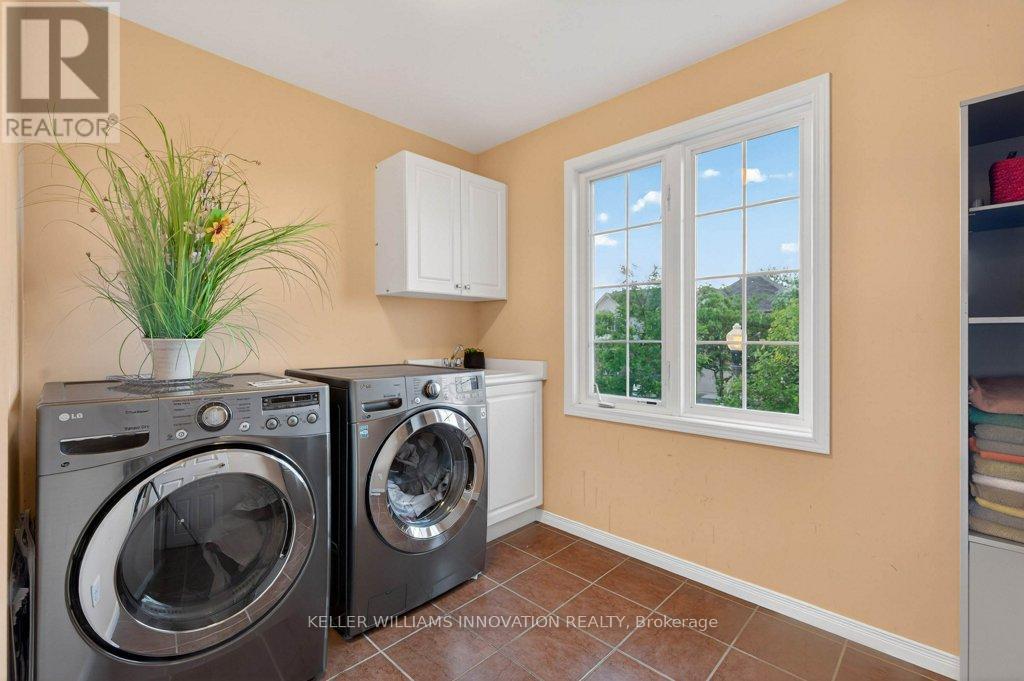 324 Beaumont Crescent, Kitchener, Ontario  N2A 0A7 - Photo 30 - X12214582