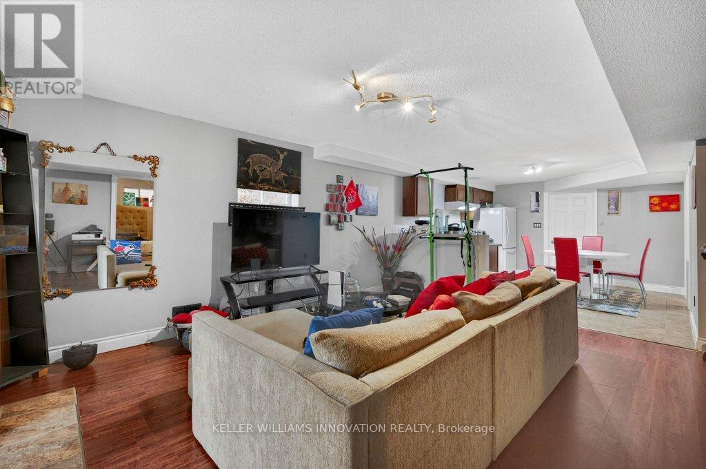 324 Beaumont Crescent, Kitchener, Ontario  N2A 0A7 - Photo 35 - X12214582