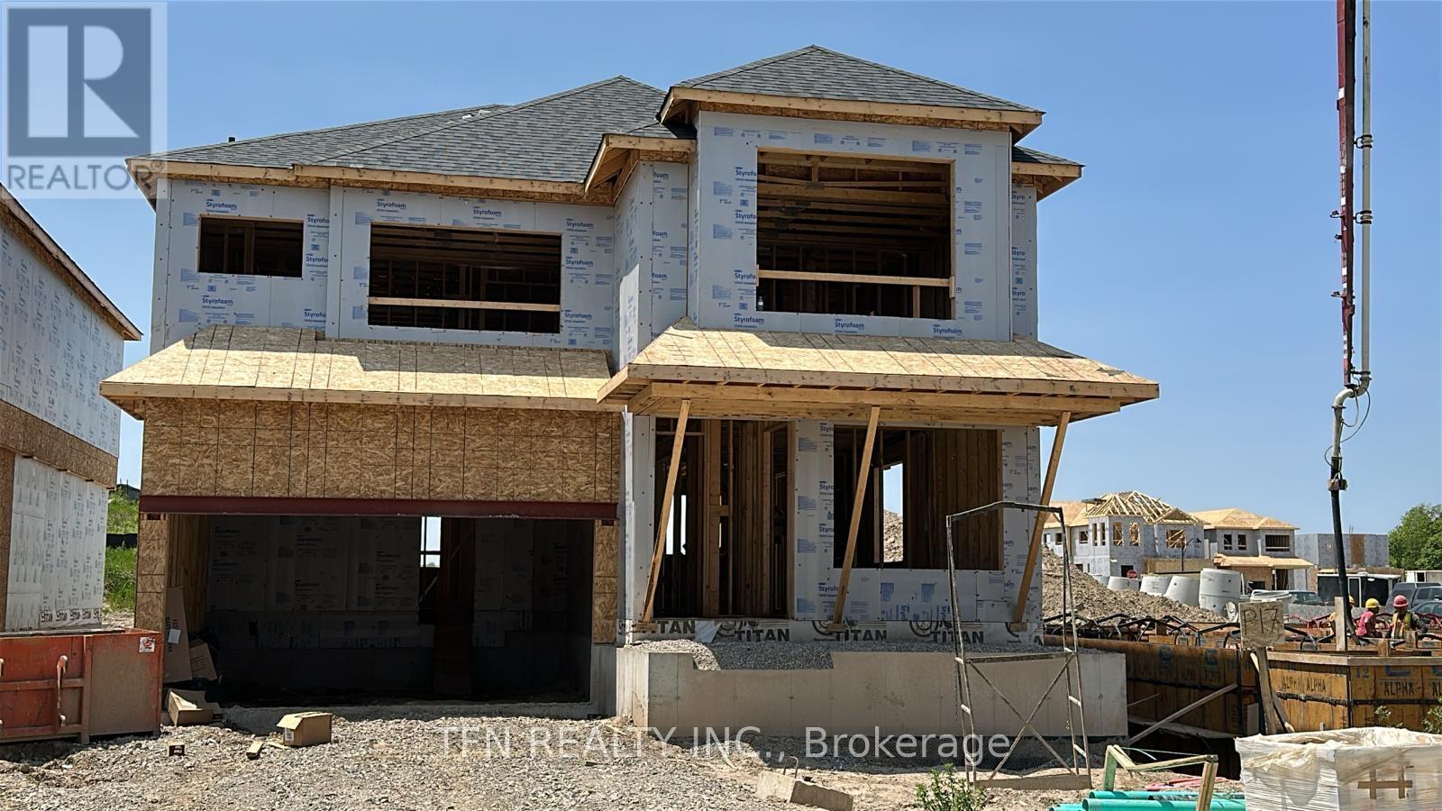 6 Wilmot Road, Brantford, Ontario  N3T 0K8 - Photo 3 - X12214593