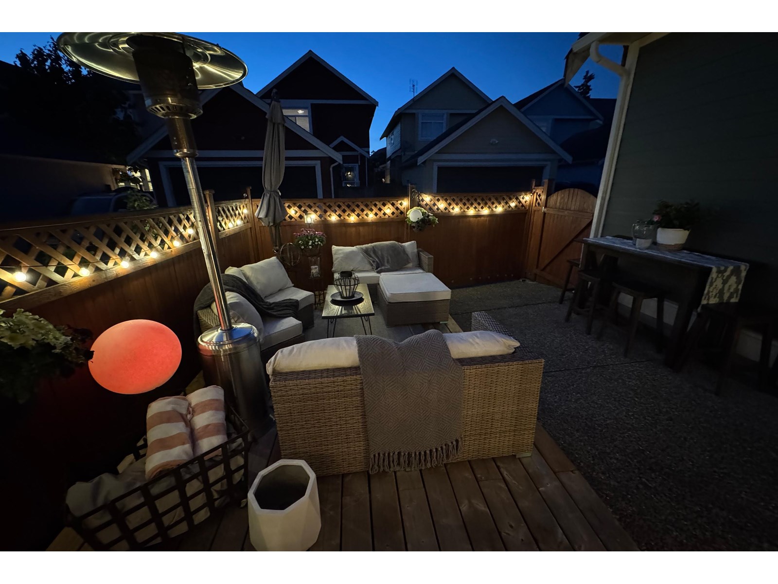 17421 1a Avenue, Surrey, British Columbia  V3S 9P9 - Photo 38 - R3013000