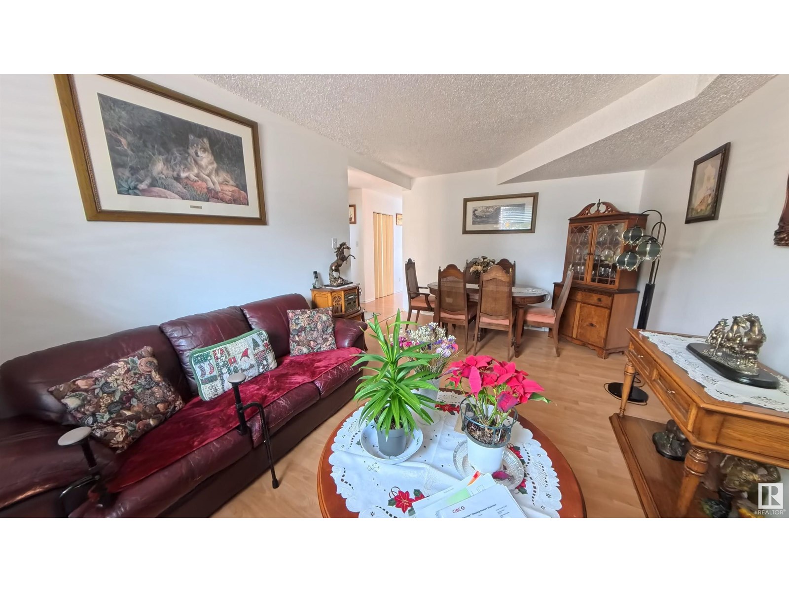 3122 142 AV NW, Edmonton, Alberta
