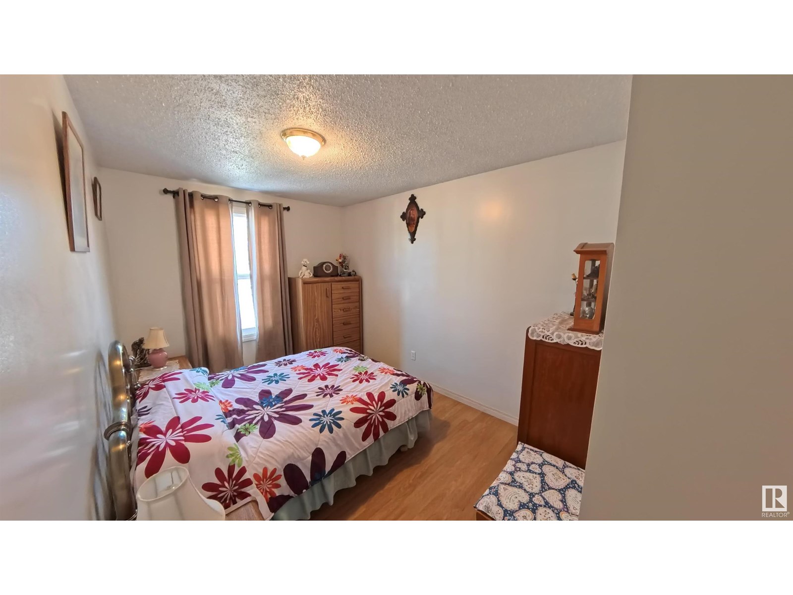 3122 142 Av Nw, Edmonton, Alberta  T5Y 1H2 - Photo 17 - E4441839