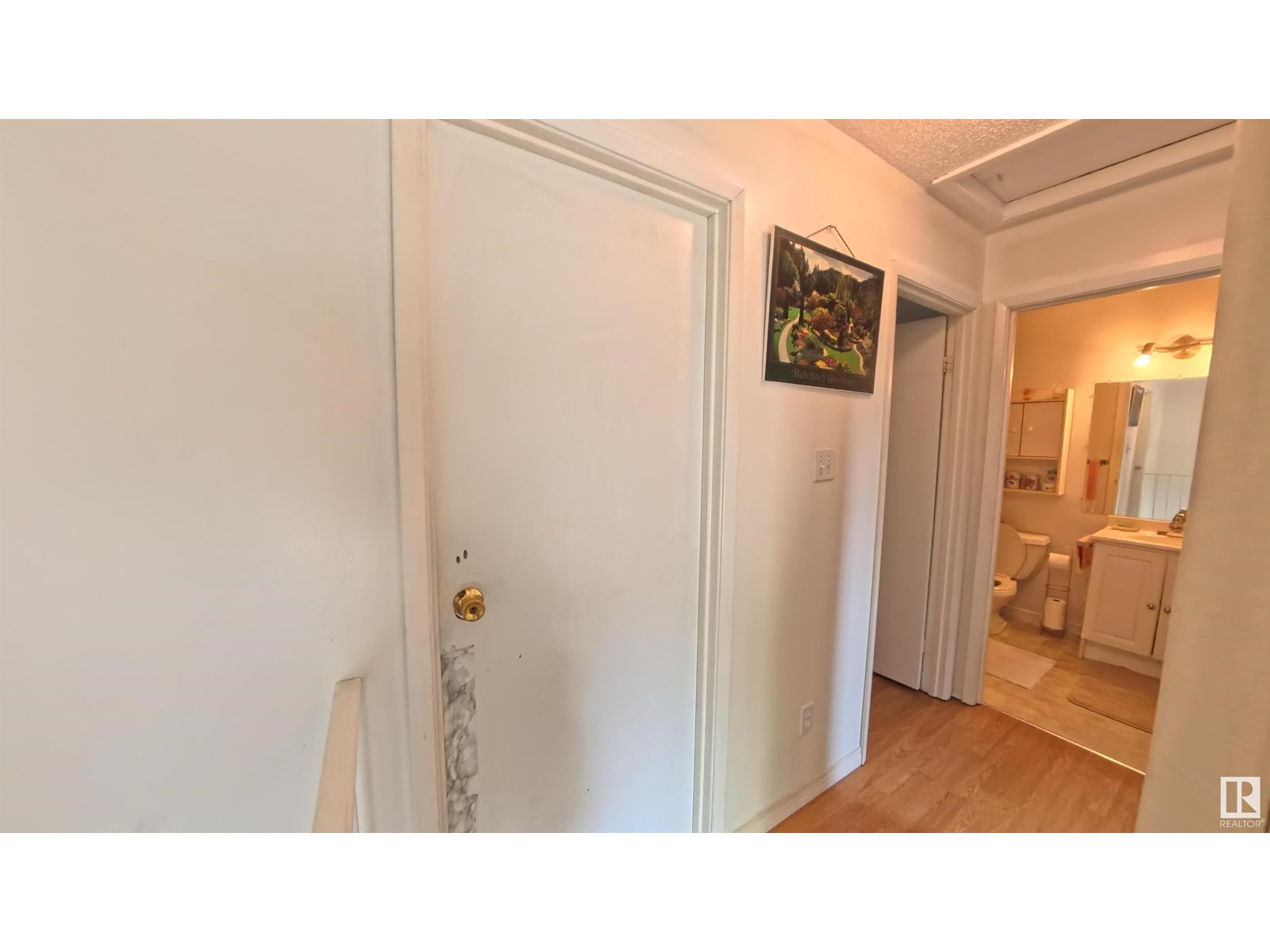 3122 142 Av Nw, Edmonton, Alberta  T5Y 1H2 - Photo 6 - E4441839