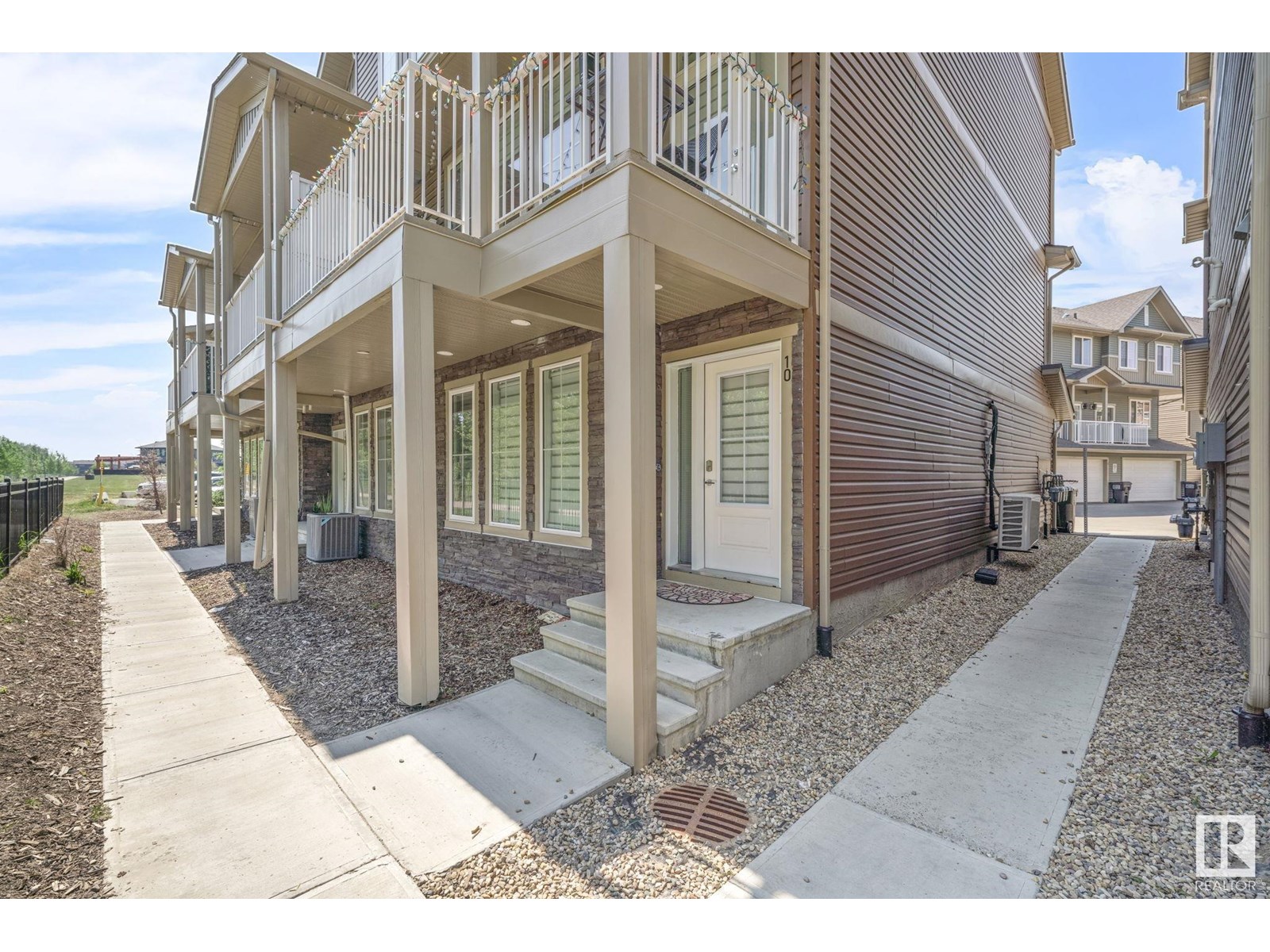 #10 1051 Graydon Hill Bv Sw, Edmonton, Alberta  T6W 3C8 - Photo 4 - E4441841