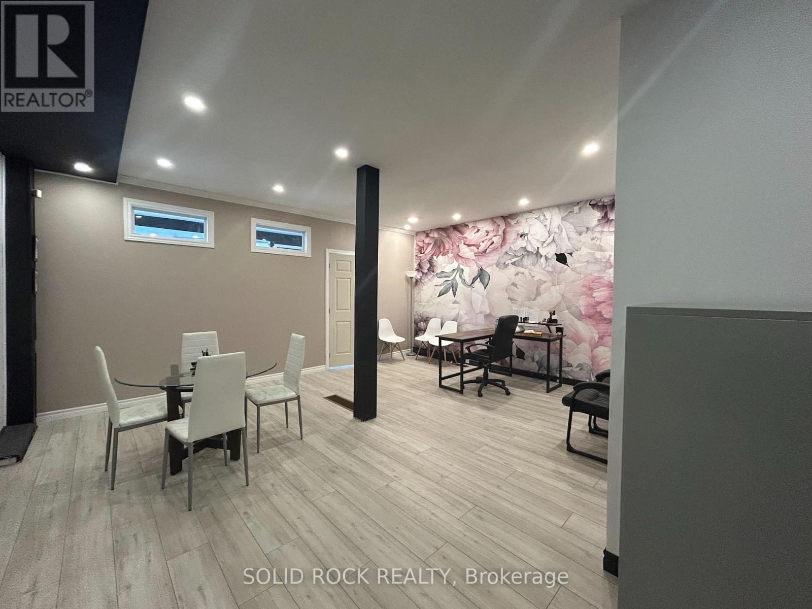 44 Elgin Street W, Arnprior, Ontario  K7S 1N5 - Photo 6 - X12214603