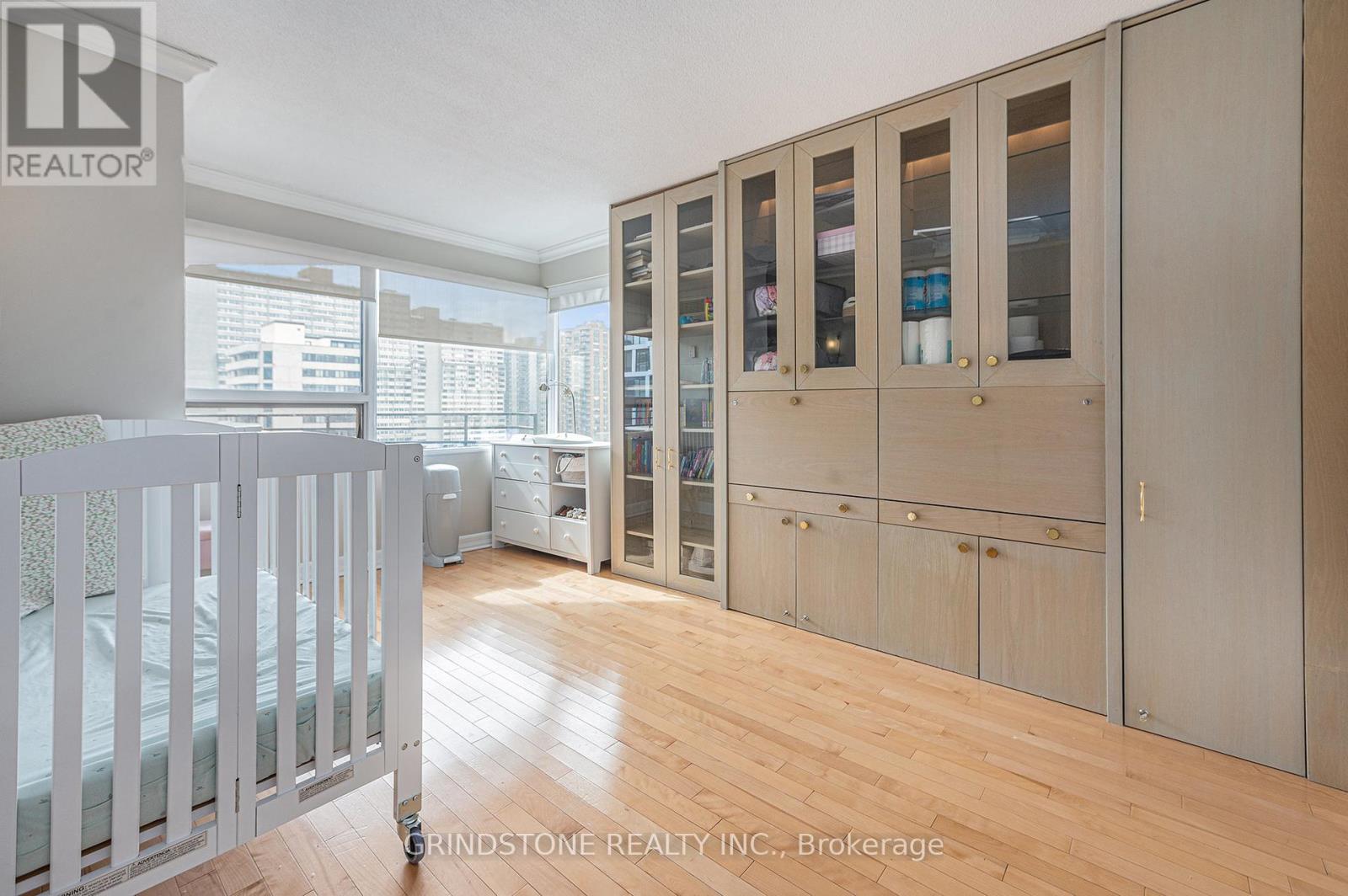 1203 - 151 Bay Street, Ottawa, Ontario  K1R 7T2 - Photo 24 - X12214607