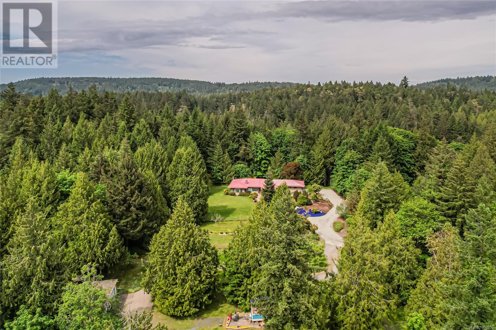 210 Norton Rd, Salt Spring, British Columbia  V8K 1C7 - Photo 2 - 1002606