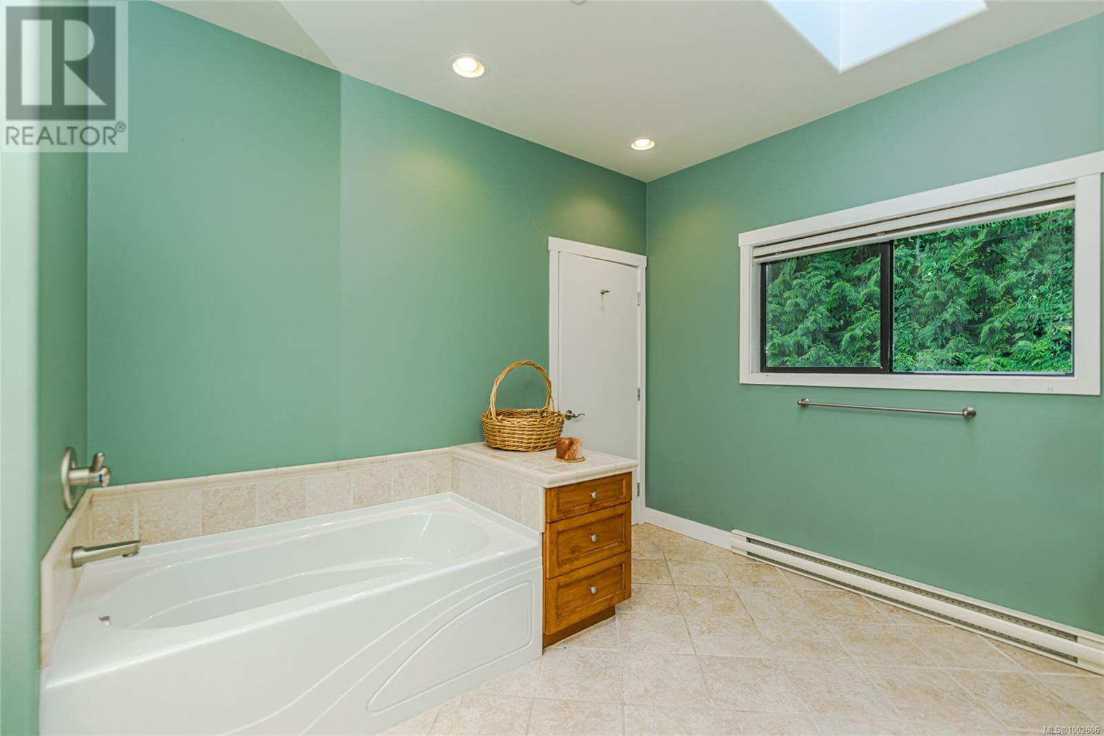 210 Norton Rd, Salt Spring, British Columbia  V8K 1C7 - Photo 25 - 1002606