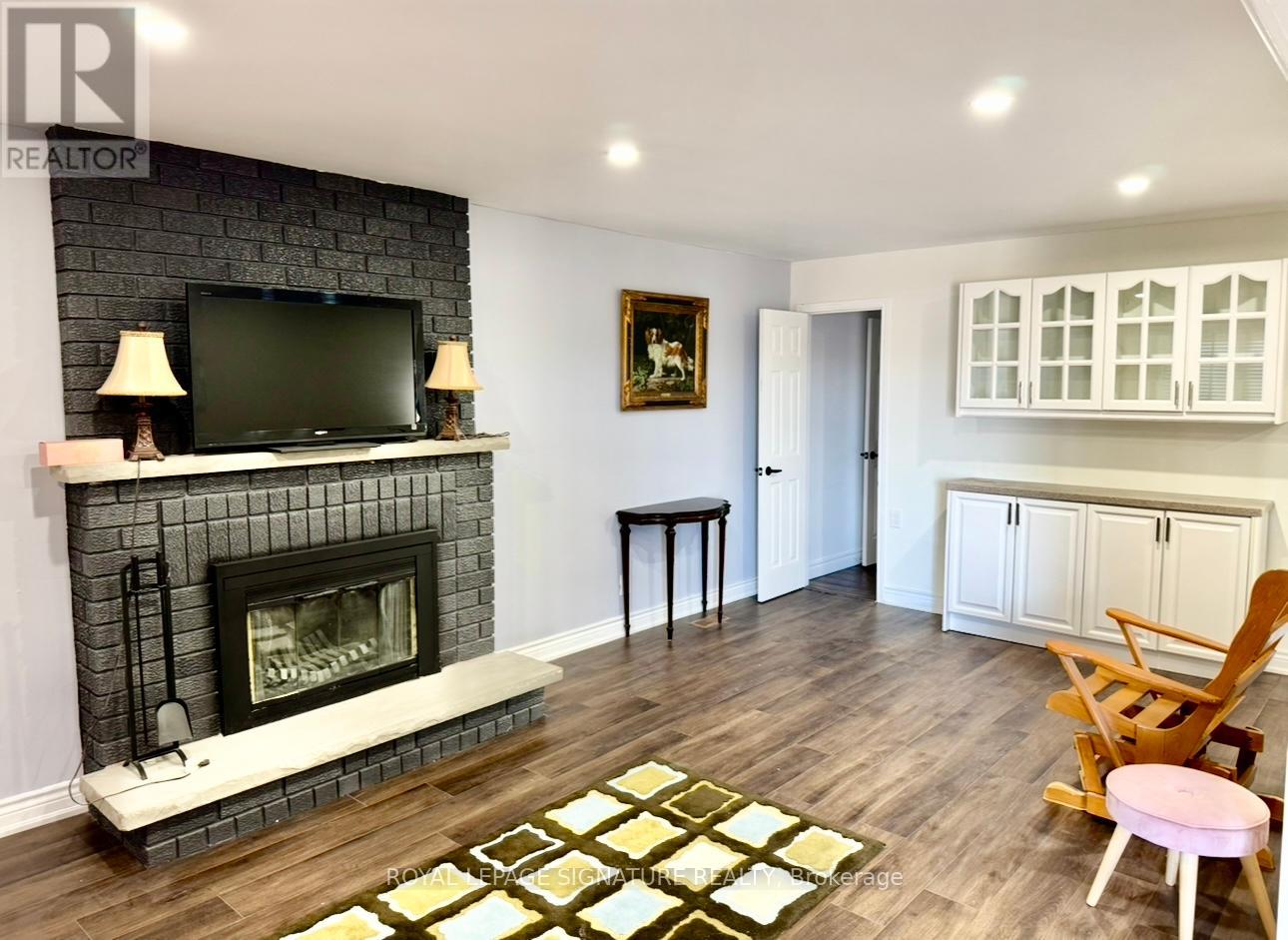 1813 Spruce Hill Road, Pickering, Ontario  L1V 1S5 - Photo 9 - E12214552