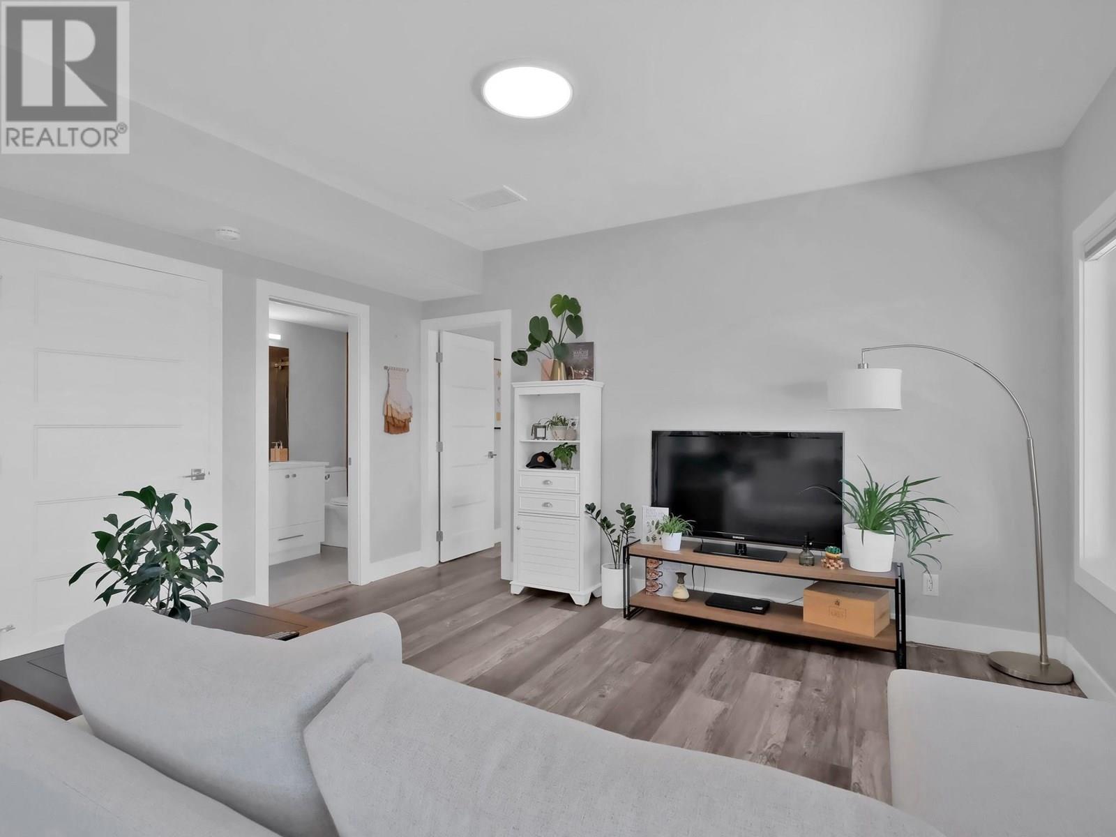 767 Acadia Street, Kelowna, British Columbia  V1V 0A8 - Photo 38 - 10351595