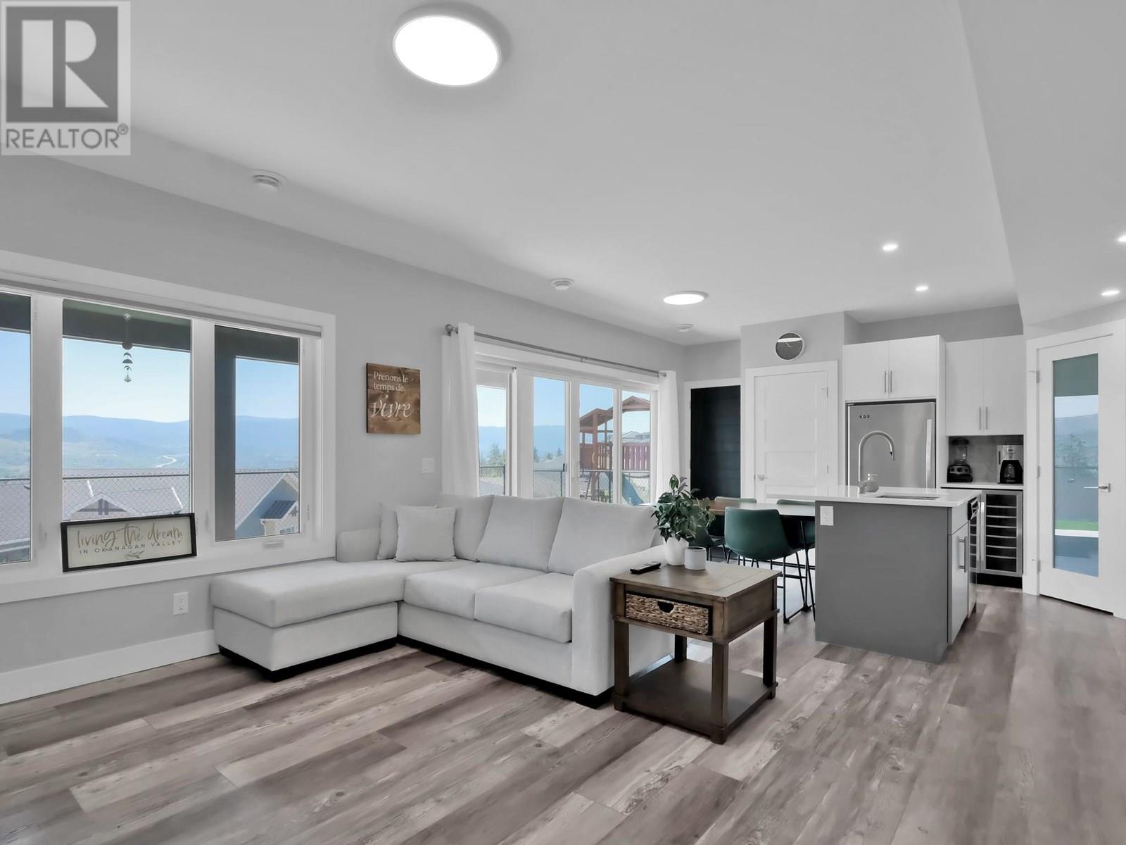 767 Acadia Street, Kelowna, British Columbia  V1V 0A8 - Photo 36 - 10351595