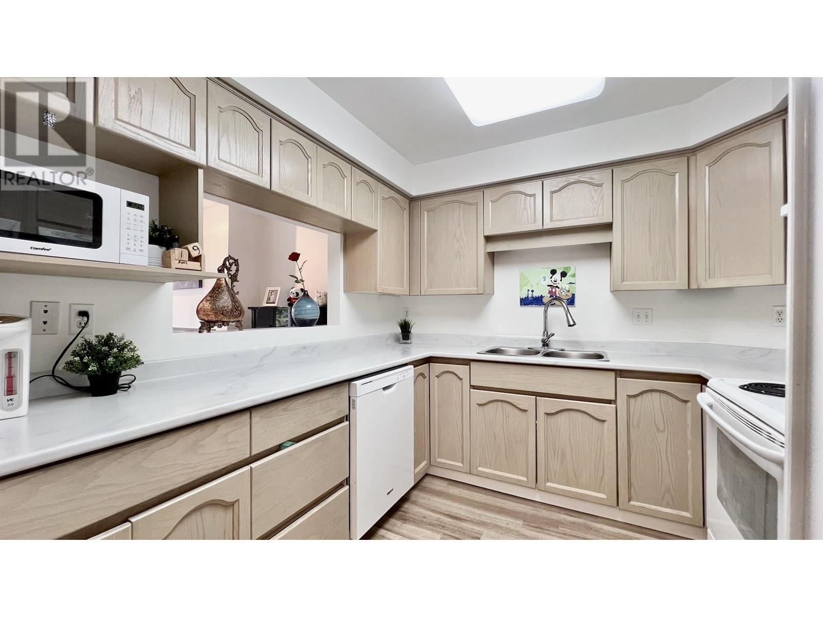113 8300 Bennett Road, Richmond, British Columbia  V6Y 1N5 - Photo 10 - R2993783