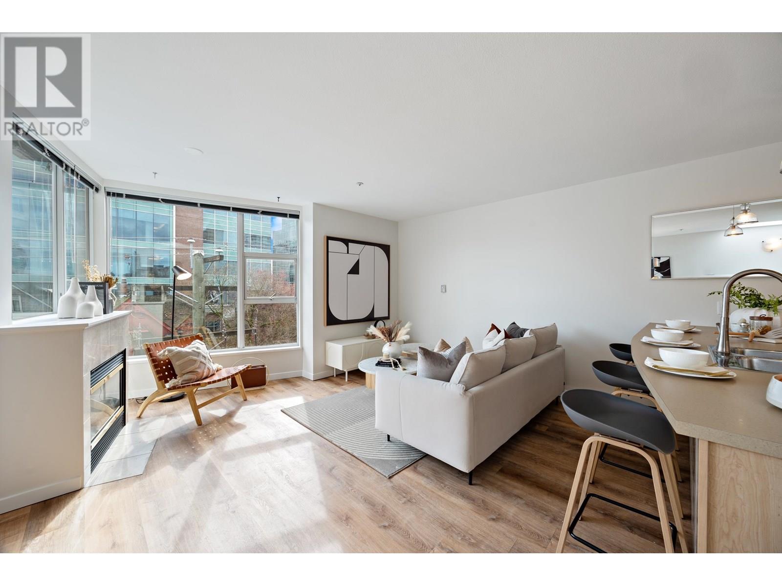 313 638 W 7th Avenue, Vancouver, British Columbia  V5Z 1B5 - Photo 3 - R3014615