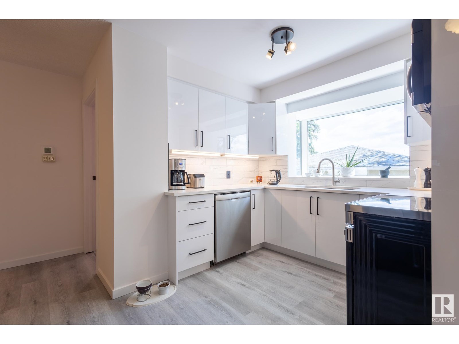 14123 72 St Nw, Edmonton, Alberta  T5C 0R4 - Photo 10 - E4441842