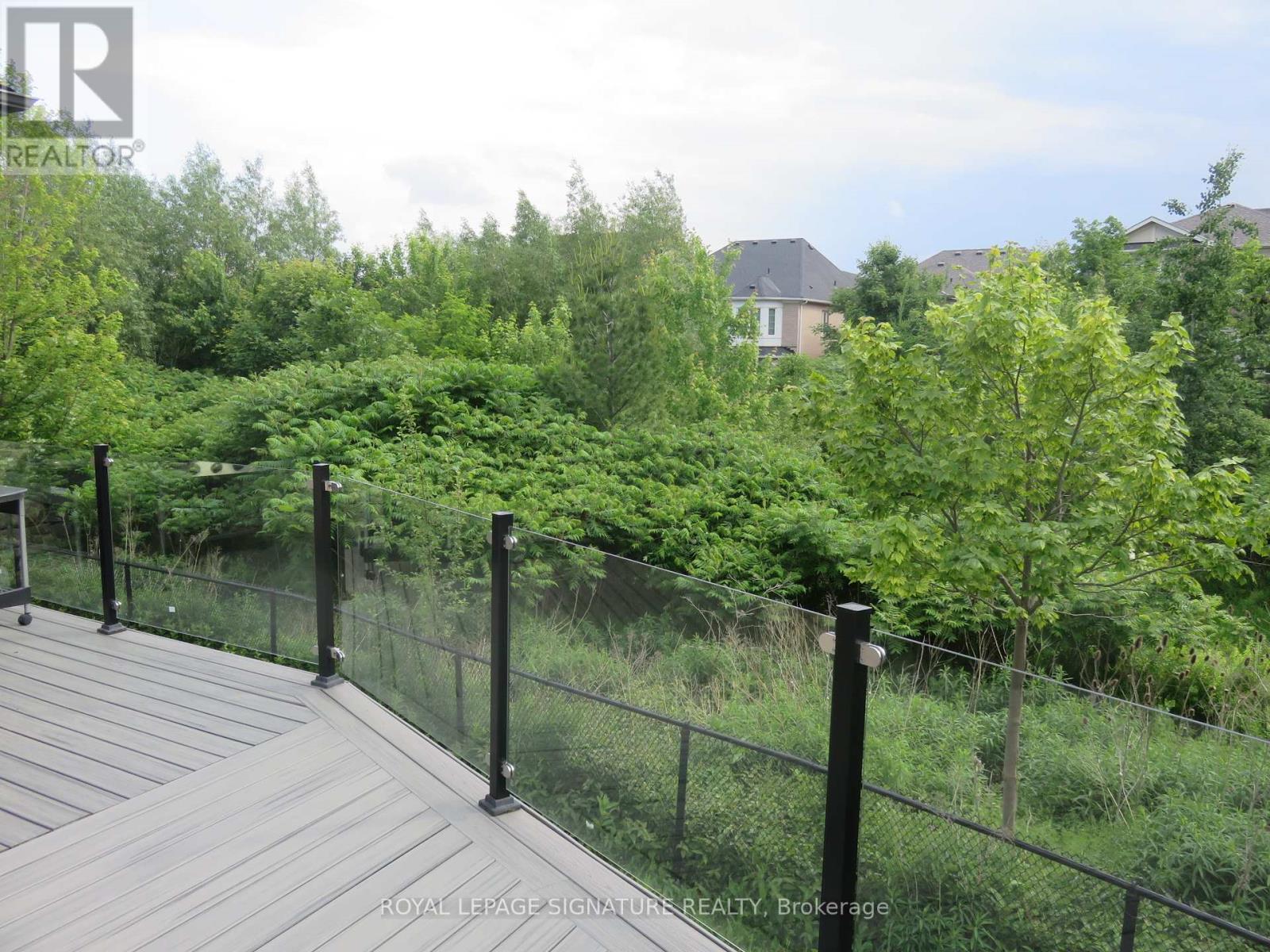 404 Ellen Davidson Drive, Oakville (Go Glenorchy), Ontario  L6M 0Y7 - Photo 47 - W12095543