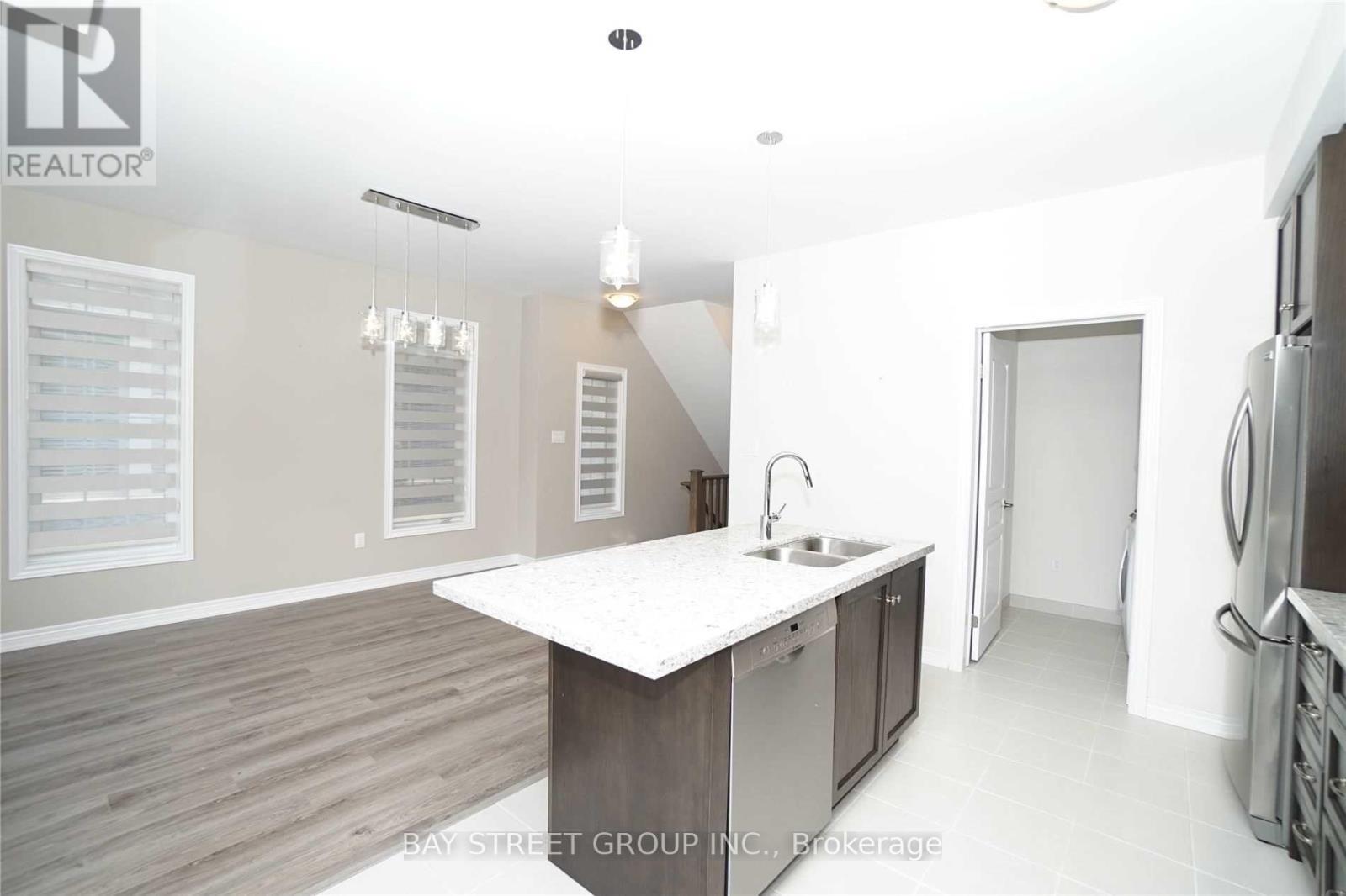 14 - 3026 Postridge Drive, Oakville (Jm Joshua Meadows), Ontario  L6H 0R8 - Photo 11 - W12189491