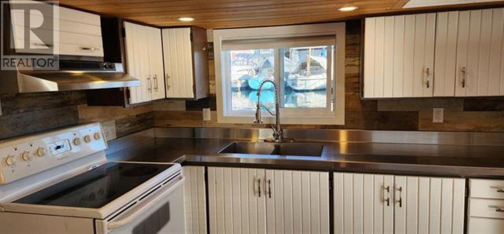 Gnb21-415 W Esplanade Avenue, North Vancouver, British Columbia  V7M 1A4 - Photo 2 - R3013697