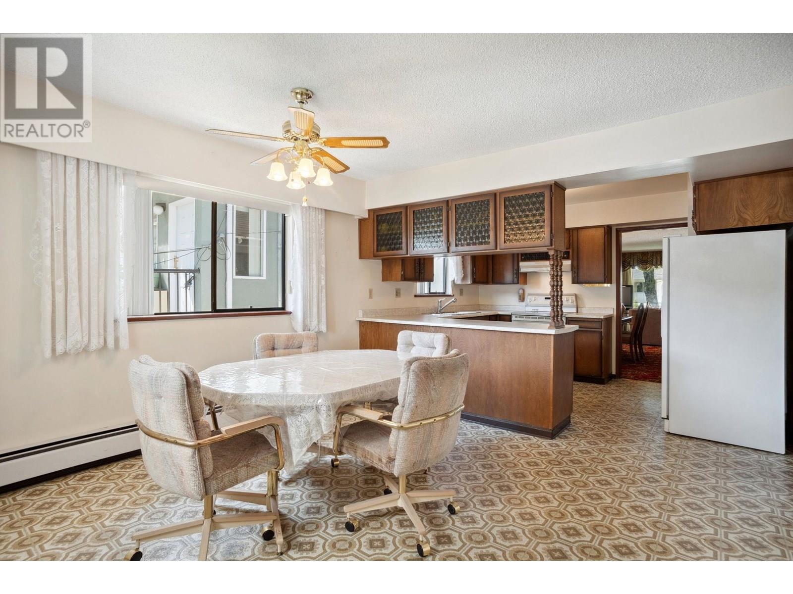 5412 Rhodes Street, Vancouver, British Columbia  V5R 3N9 - Photo 9 - R3014415