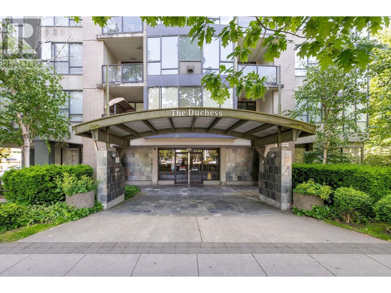 1702 8180 Granville Avenue, Richmond, British Columbia  V6Y 4G1 - Photo 2 - R2978041