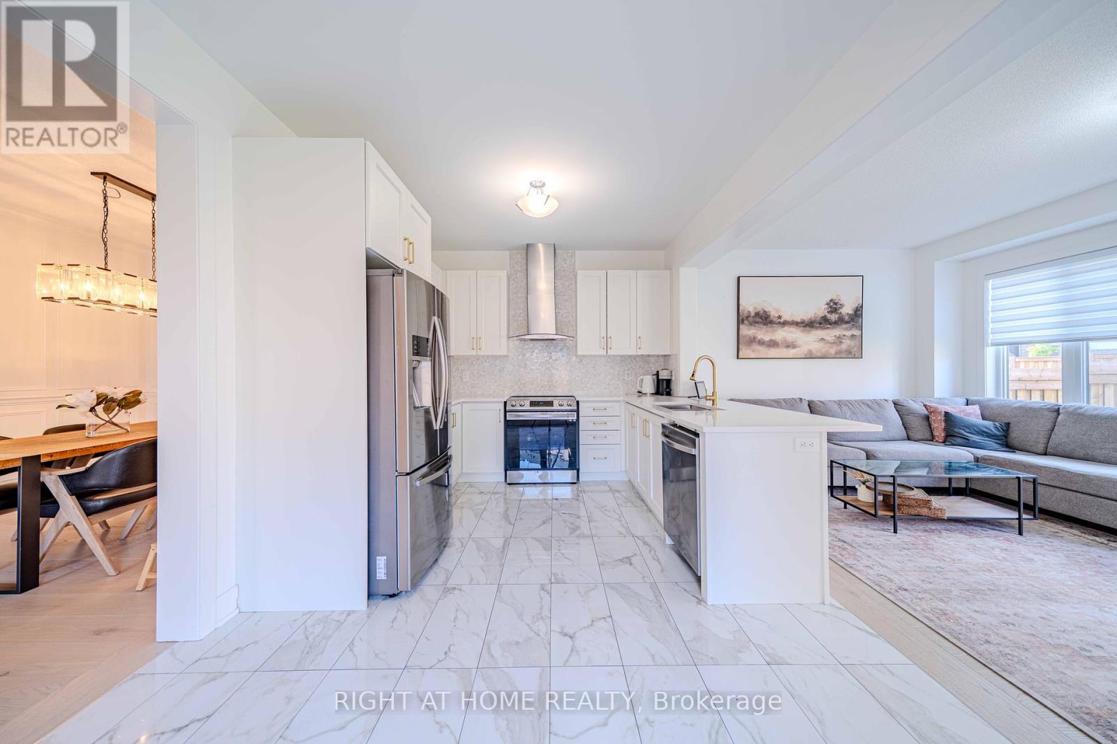 51 Dorian Drive, Whitby, Ontario  L1P 0L6 - Photo 11 - E12214675