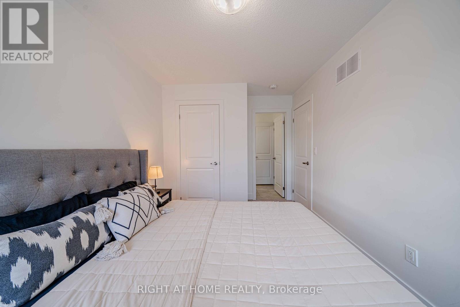 51 Dorian Drive, Whitby, Ontario  L1P 0L6 - Photo 36 - E12214675