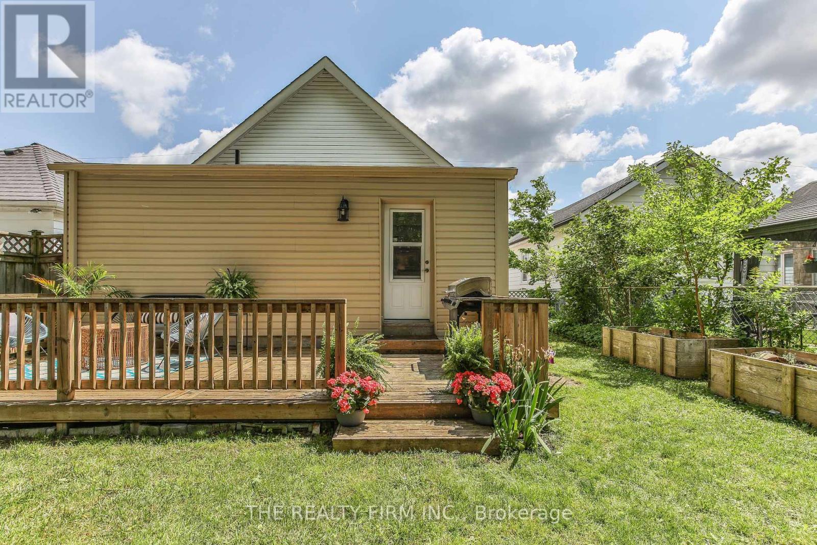 81 Dillabough Street, London East, Ontario  N5Z 2B9 - Photo 37 - X12214652