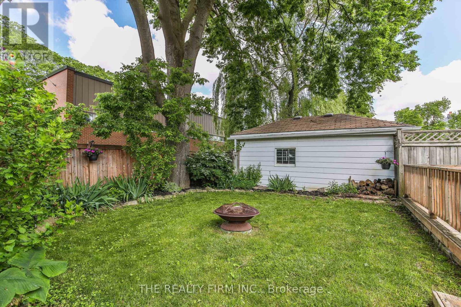 81 Dillabough Street, London East, Ontario  N5Z 2B9 - Photo 48 - X12214652