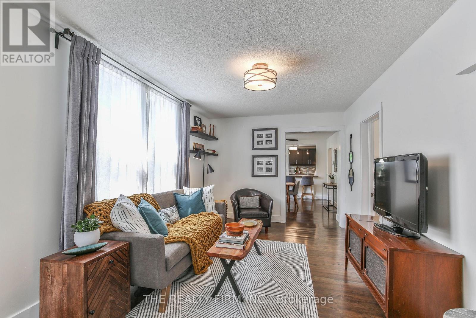 81 Dillabough Street, London East, Ontario  N5Z 2B9 - Photo 9 - X12214652