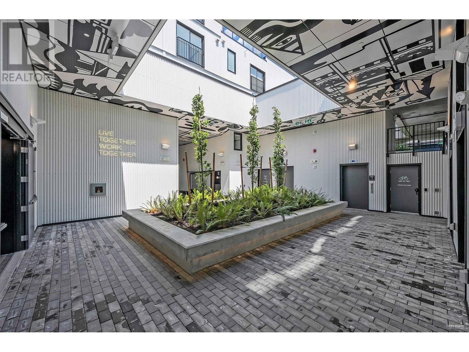 710 Glen Drive, Vancouver, British Columbia  V6A 0K2 - Photo 12 - C8069864