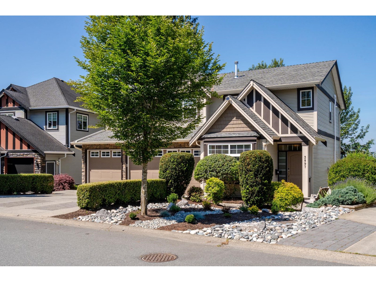 3897 Kaleigh Court, Abbotsford, British Columbia  V3G 3E3 - Photo 3 - R3014257