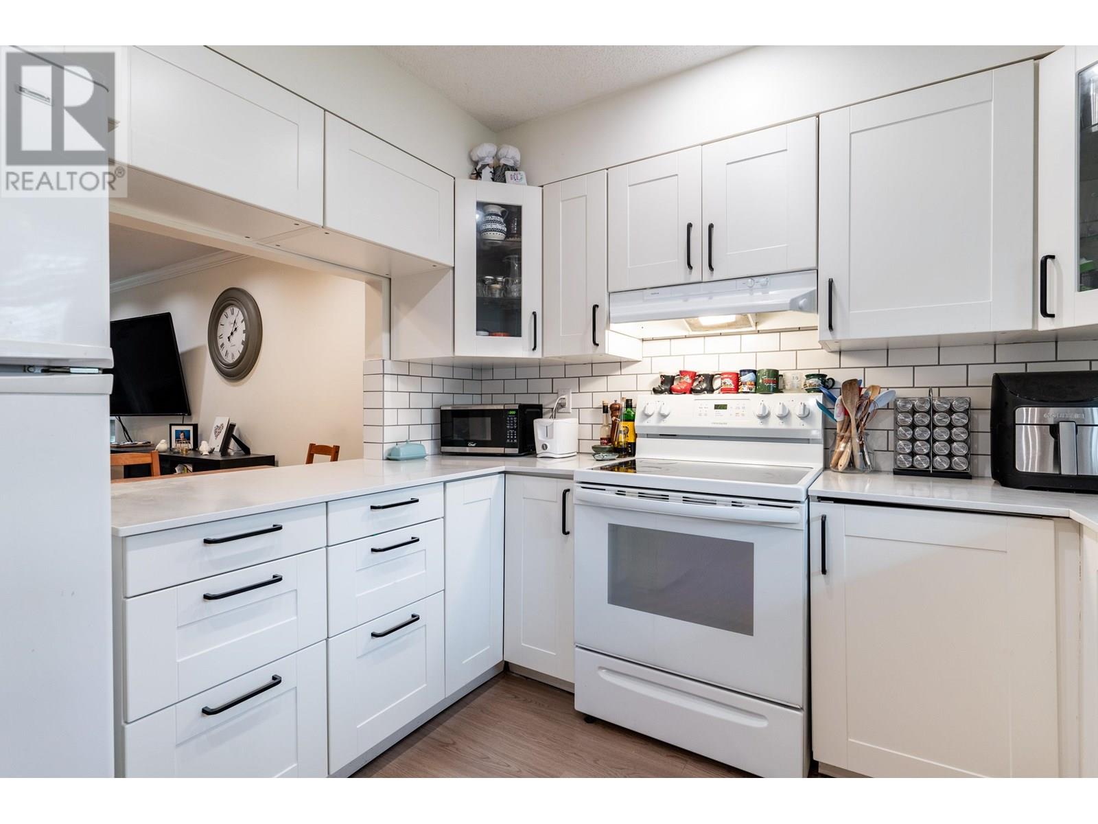 27 1235 Johnson Street, Coquitlam, British Columbia  V3B 7E3 - Photo 8 - R2984019