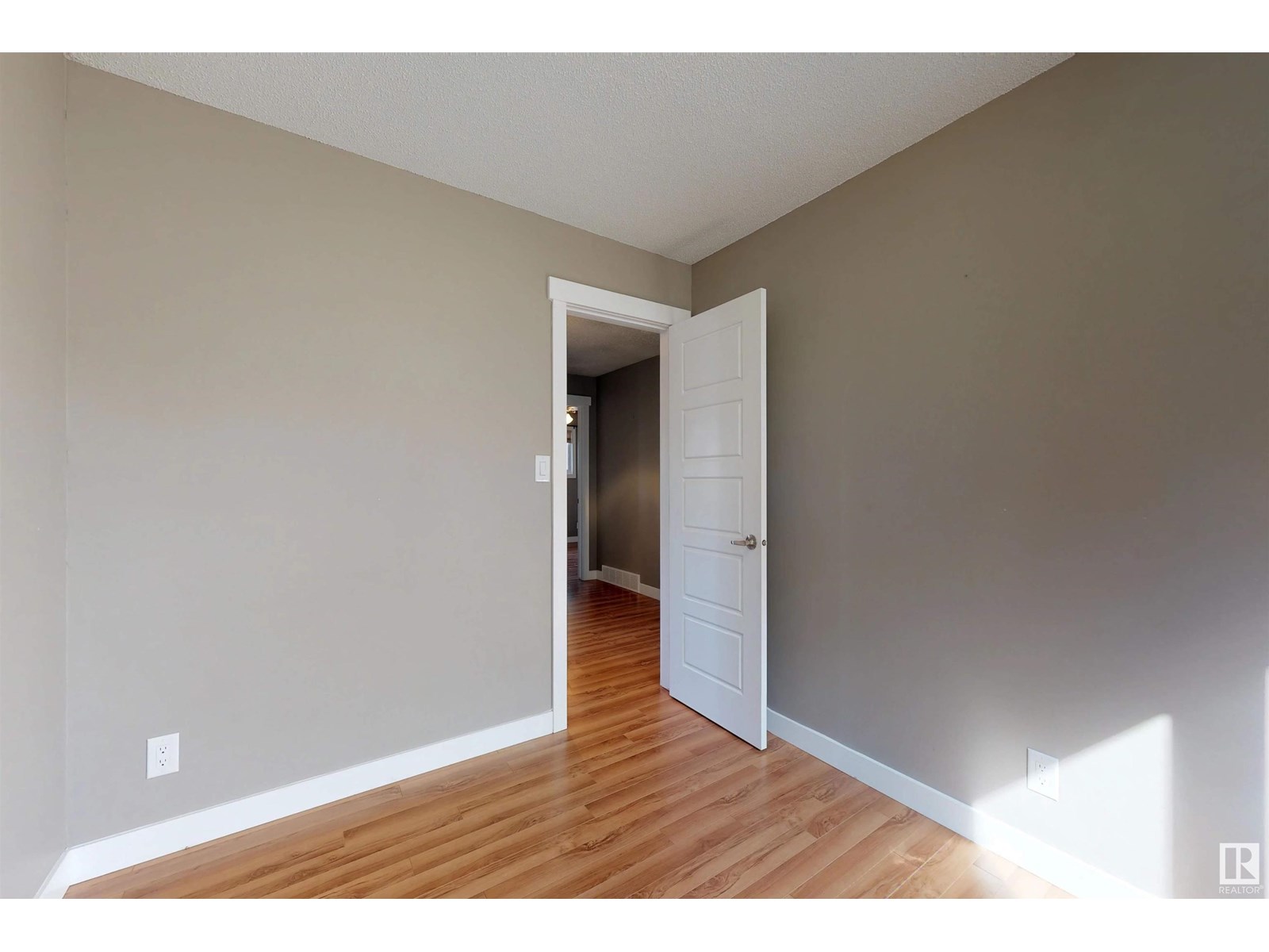 14703 75a St Nw, Edmonton, Alberta  T5C 1A3 - Photo 21 - E4441846