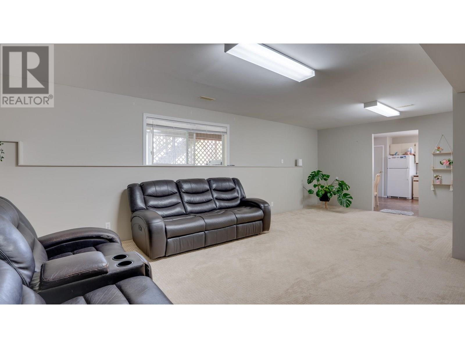 2825 Richfield Drive, Vernon, British Columbia  V1H 1A6 - Photo 25 - 10351379