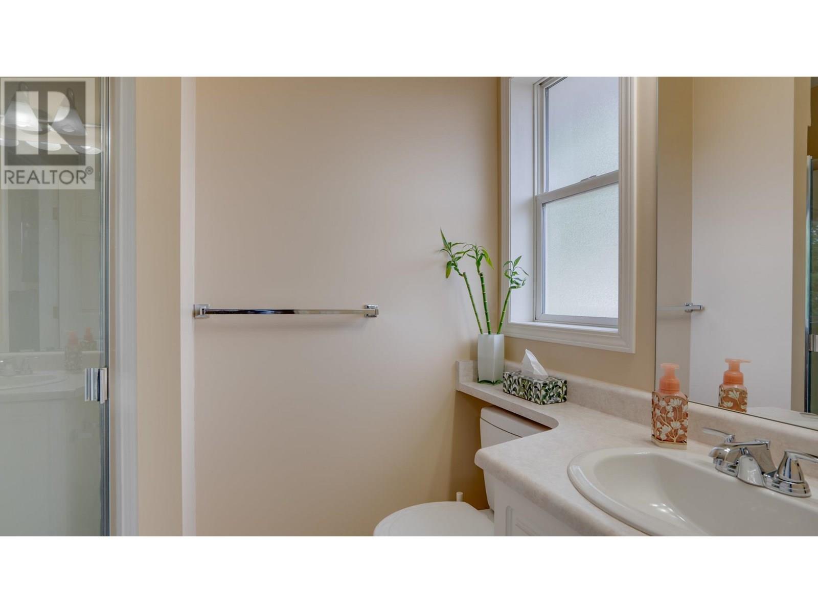 2825 Richfield Drive, Vernon, British Columbia  V1H 1A6 - Photo 19 - 10351379