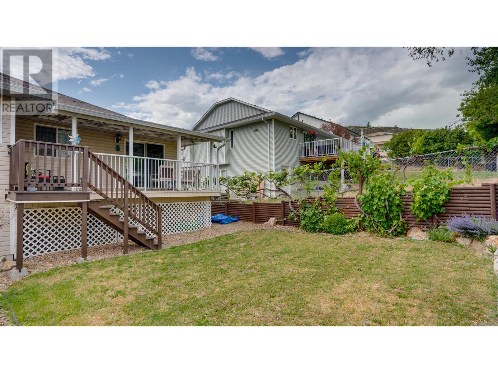 2825 Richfield Drive, Vernon, British Columbia  V1H 1A6 - Photo 3 - 10351379