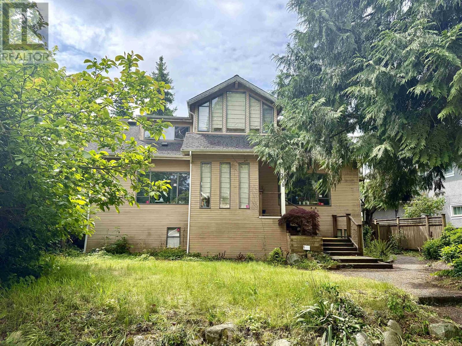 2638 W 36TH AVENUE, Vancouver, British Columbia