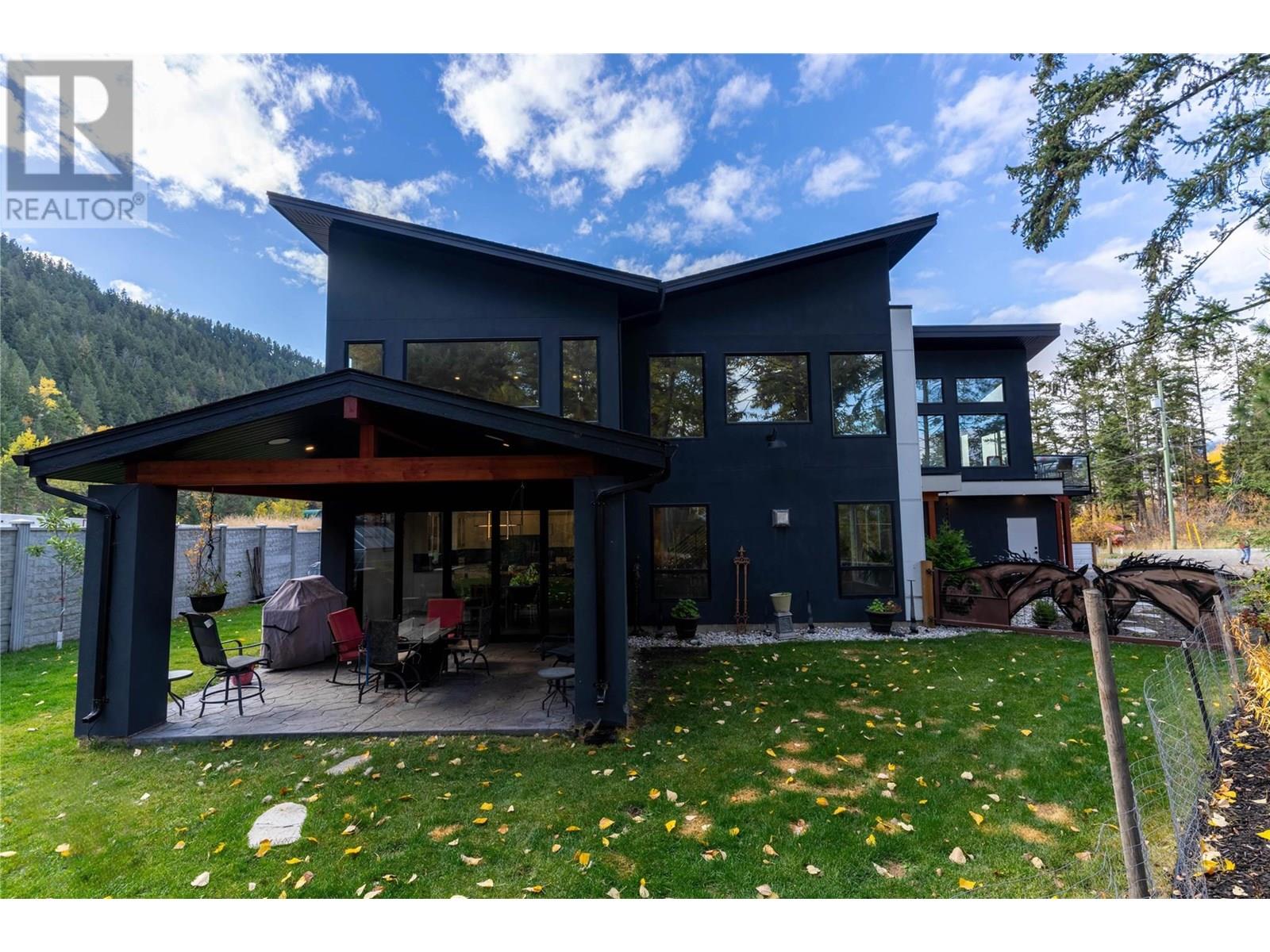 1015 Paquette Road, Chase, British Columbia  V0E 1M1 - Photo 40 - 10347990