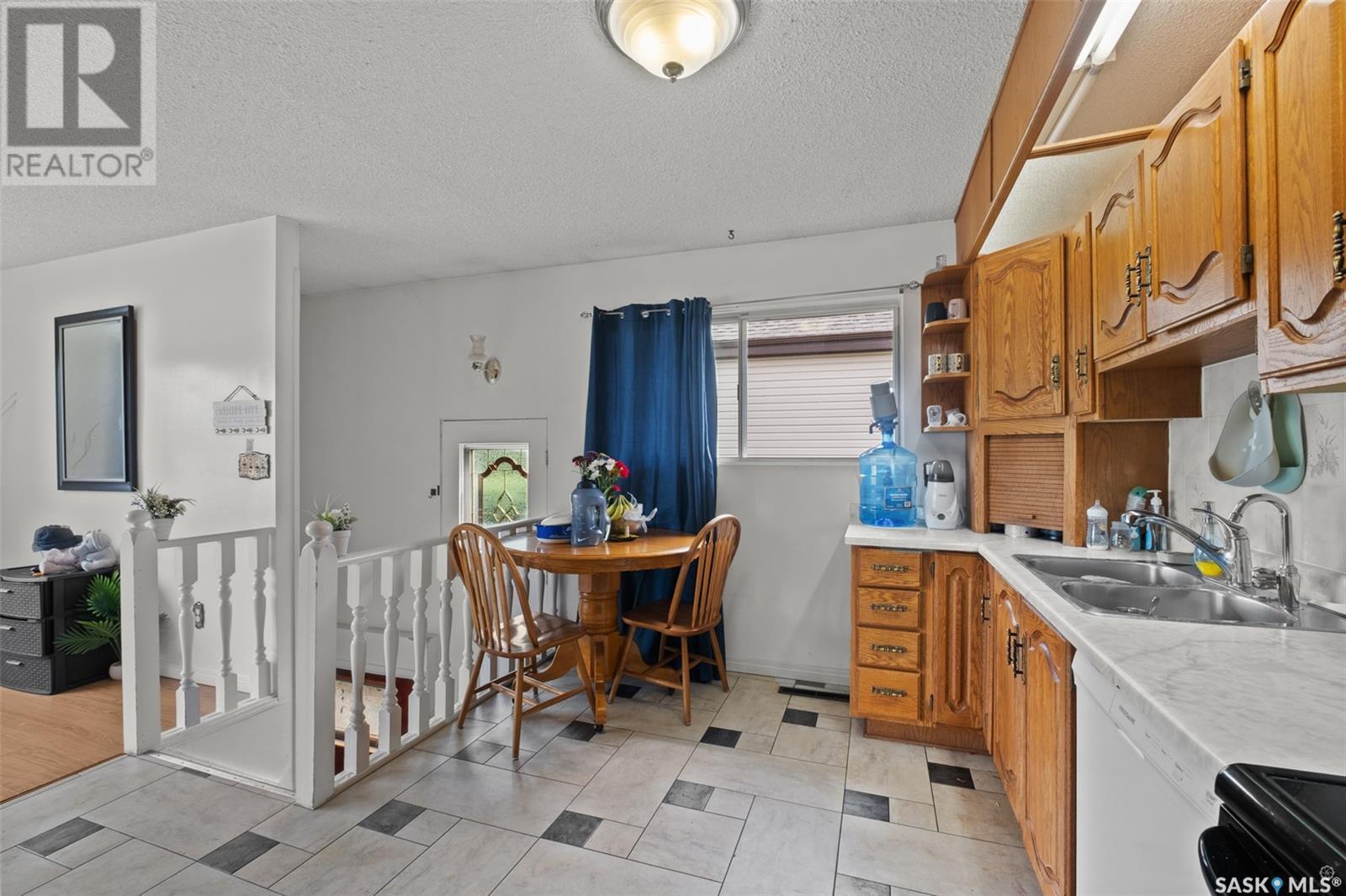 29 24th Street E, Prince Albert, Saskatchewan  S6V 1R3 - Photo 8 - SK009127