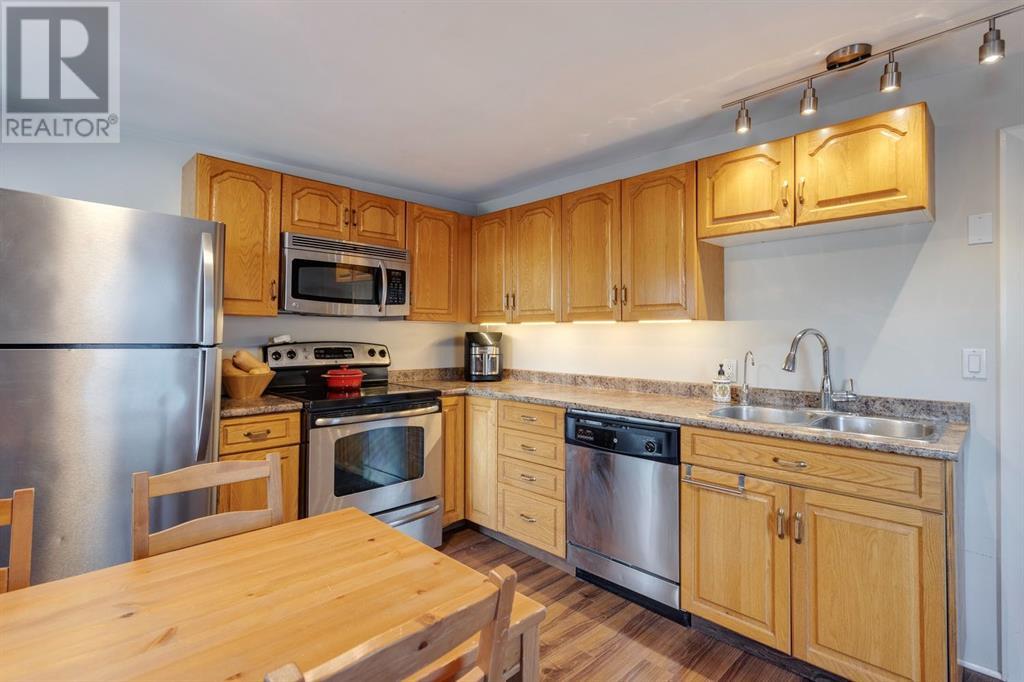 3612 Parkhill Street Sw, Calgary, Alberta  T2S 0H6 - Photo 10 - A2213280