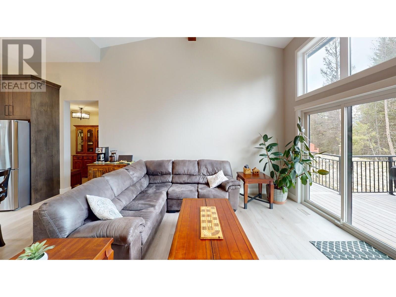 9905 Osprey Landing Drive Lot# 27, Wardner, British Columbia  V0B 2J0 - Photo 33 - 10341635