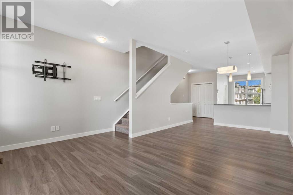 114 Seton Passage Se, Calgary, Alberta  T3M 3A6 - Photo 9 - A2224908