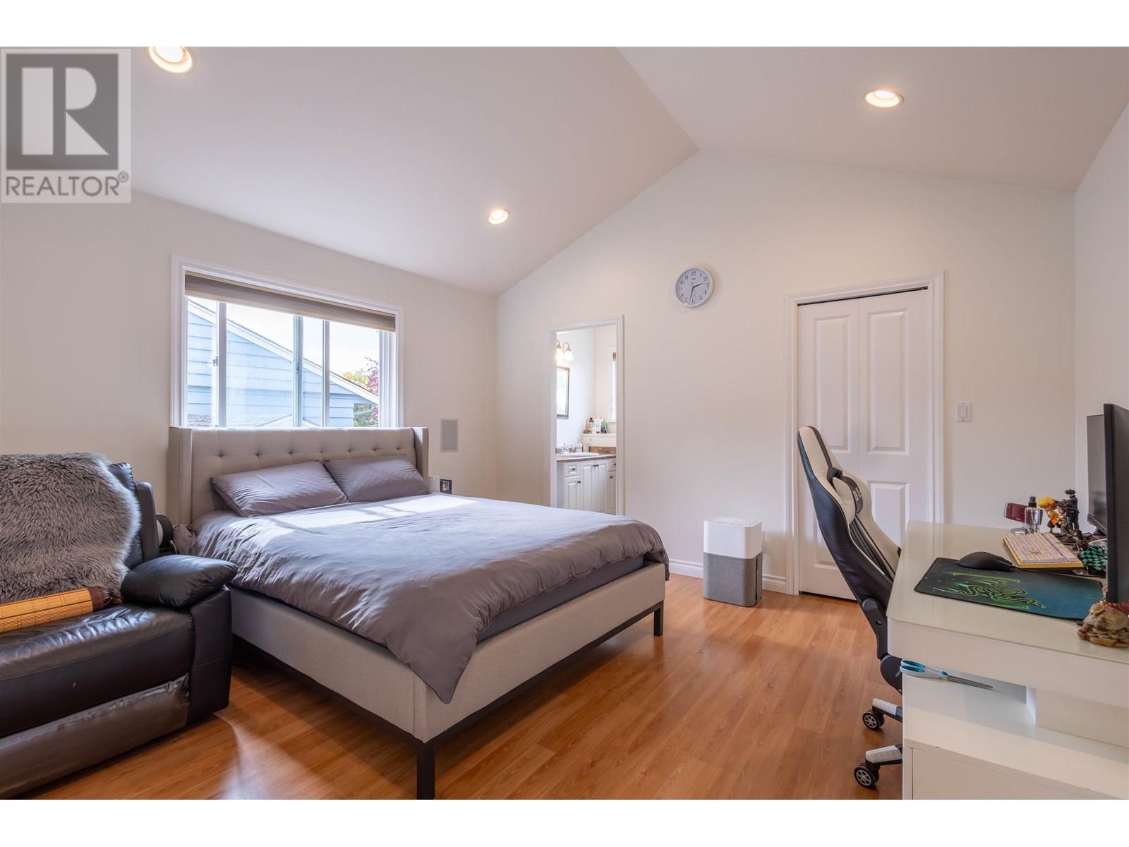 8888 Heather Street, Richmond, British Columbia  V6Y 2R8 - Photo 17 - R3010796
