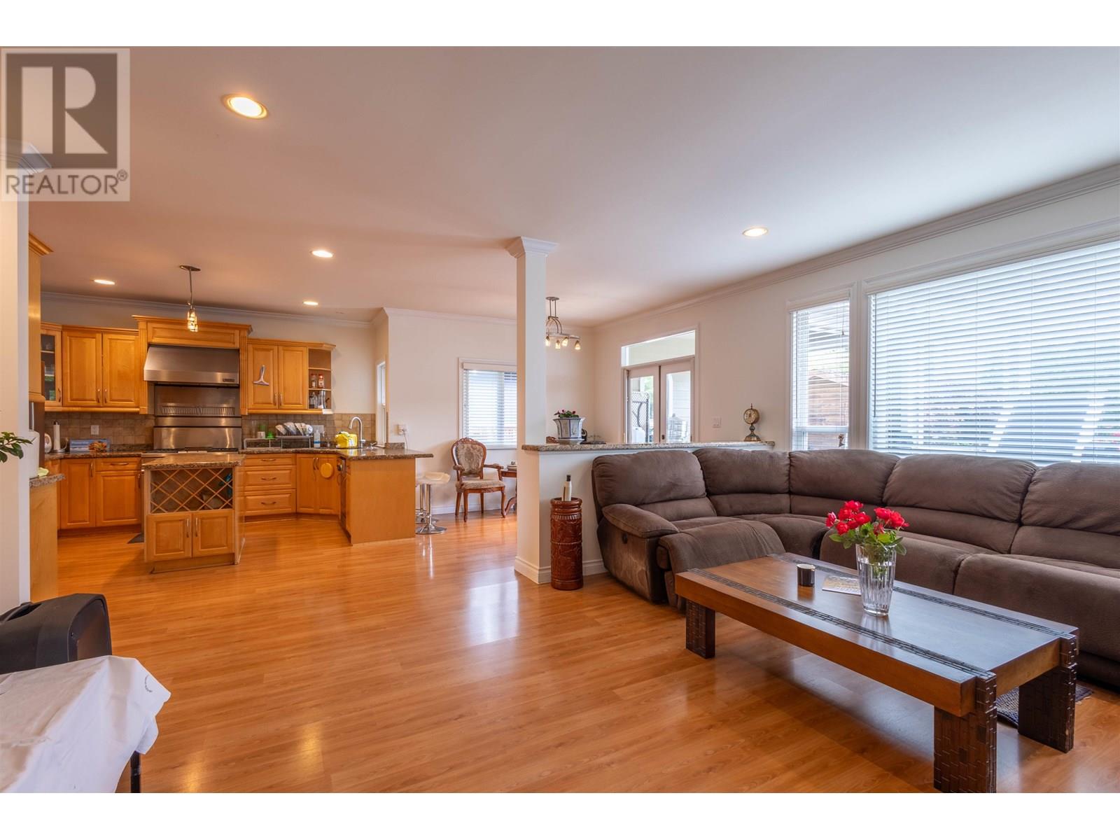 8888 Heather Street, Richmond, British Columbia  V6Y 2R8 - Photo 12 - R3010796