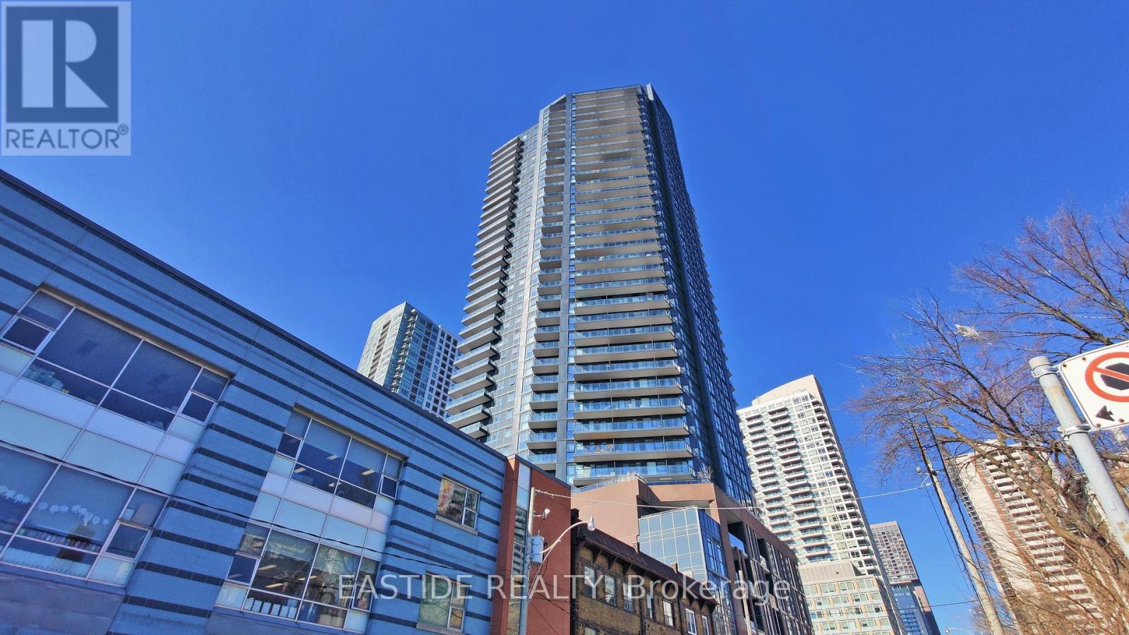 3301 - 159 WELLESLEY STREET E, Toronto, Ontario