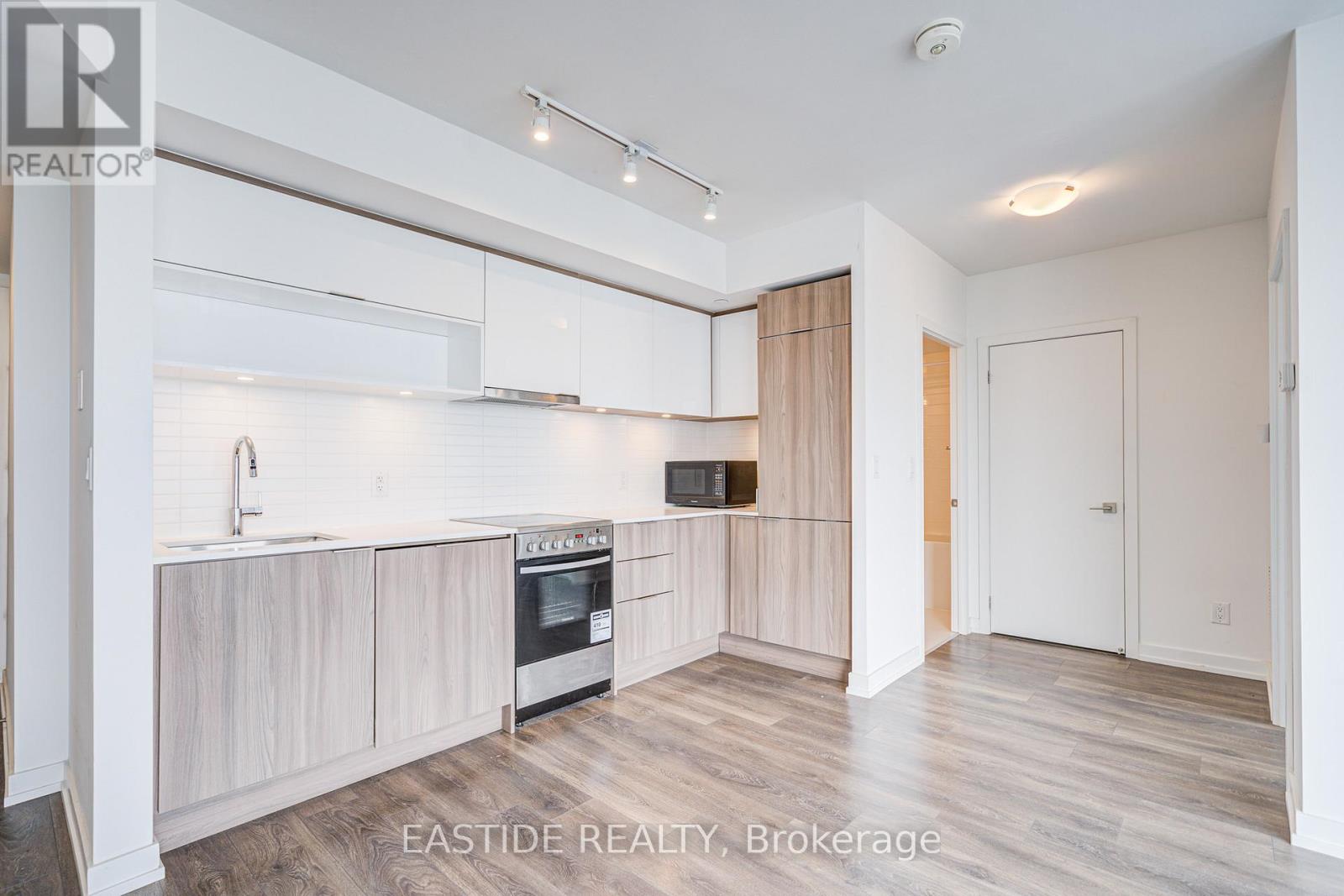 3301 - 159 Wellesley Street E, Toronto, Ontario  M4Y 0H5 - Photo 11 - C12214624
