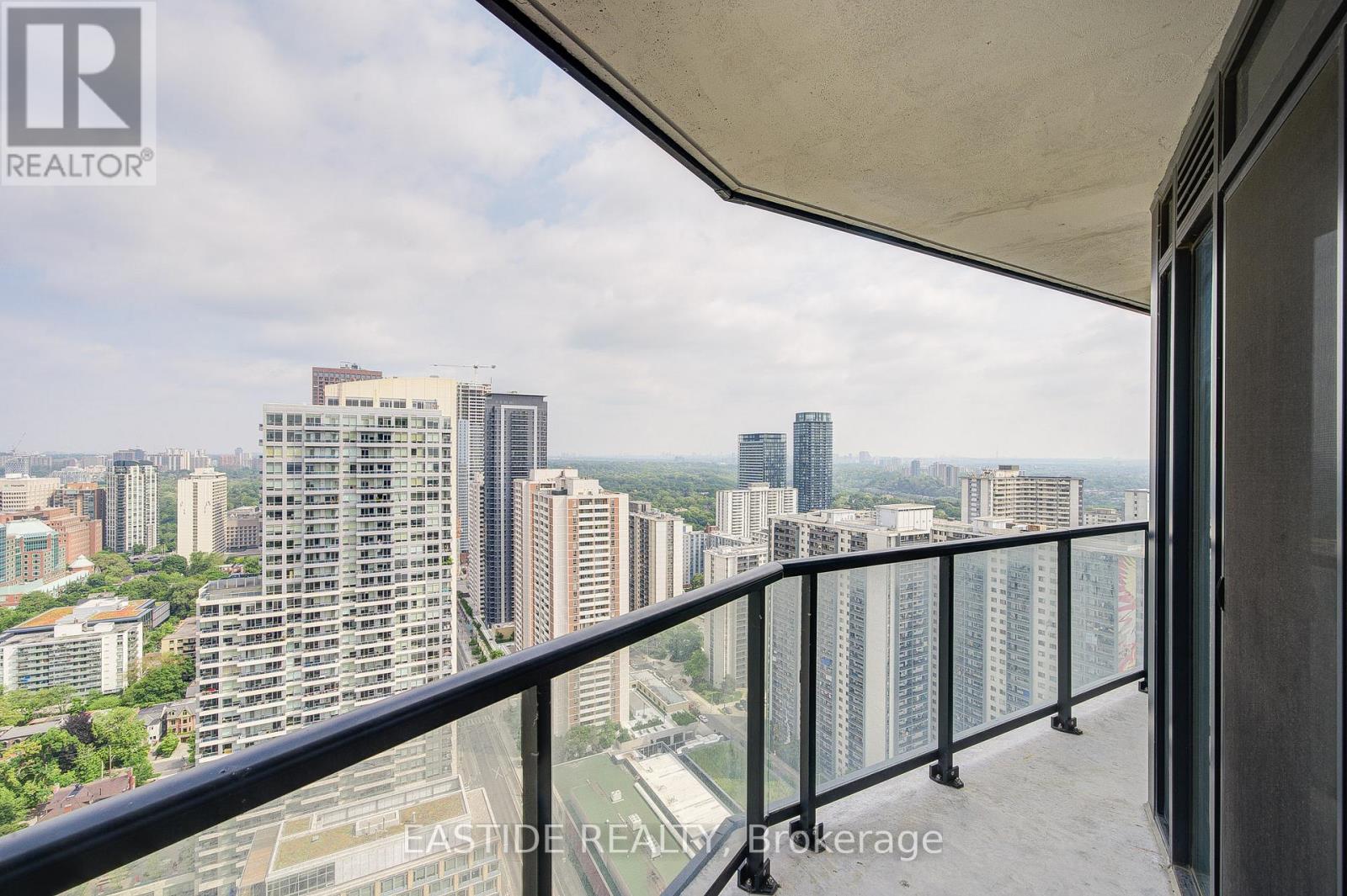 3301 - 159 Wellesley Street E, Toronto, Ontario  M4Y 0H5 - Photo 24 - C12214624