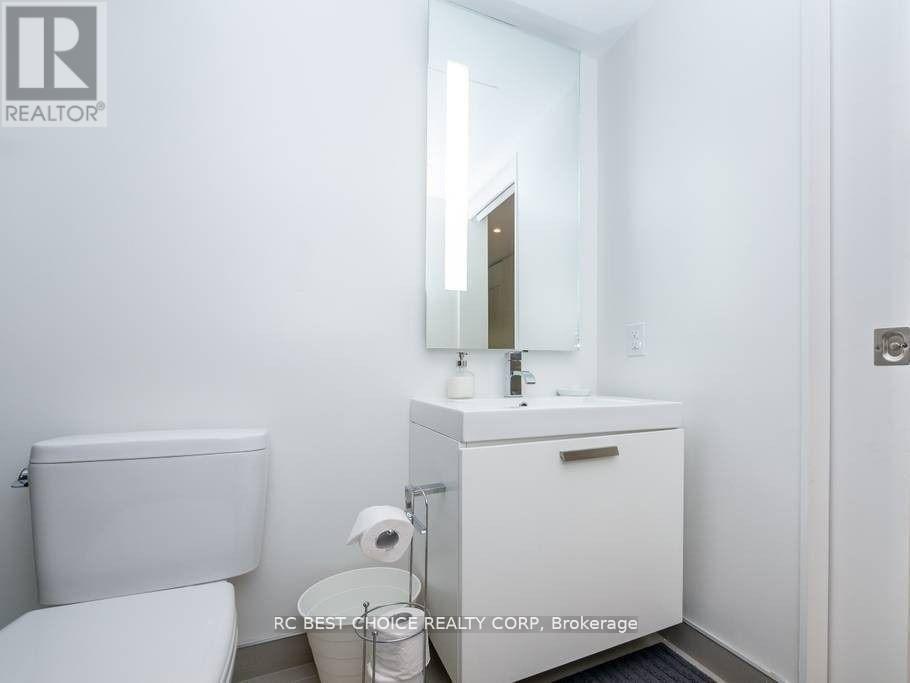 609 - 38 Stewart Street, Toronto, Ontario  M5V 1H6 - Photo 2 - C12214625