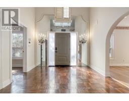10 DONWOODS DRIVE, Toronto, Ontario